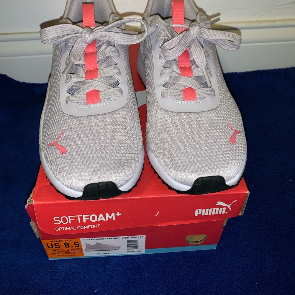 NWOT PURPLE PUMA PC SOFT FOAM SNEAKERS- IN BOX